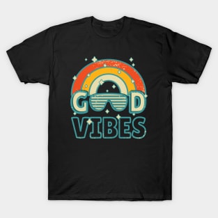 Good Vibes | Retro | Rainbow | 70s | Sunglasses T-Shirt